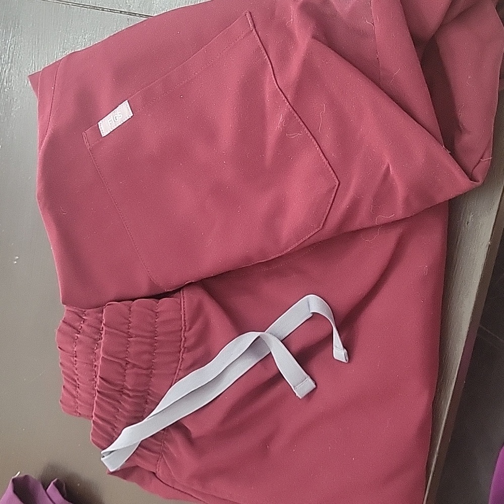 Womens scrub set